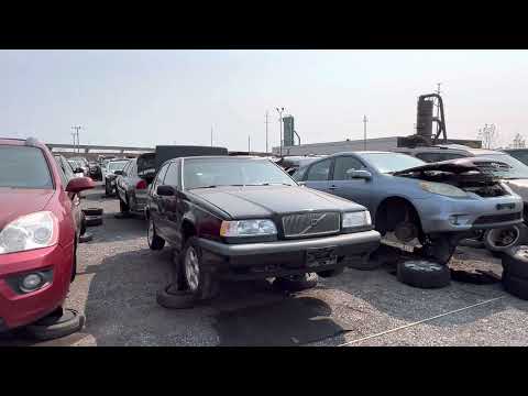Junkyard Hoopties- 5 Speed Volvo 850, a Fun AND Practical car?!