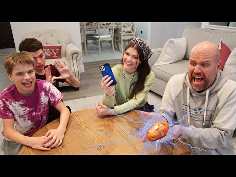 Selfie Hot Potato Game! Shocktato Party Game! Family Game Night! - YouTube