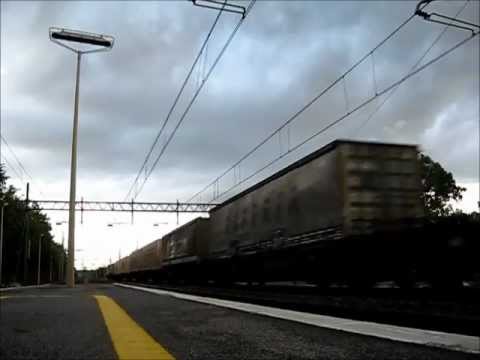 E190.002 OBB con EUC Tarvisio-Marcianise + 2 Intermodali