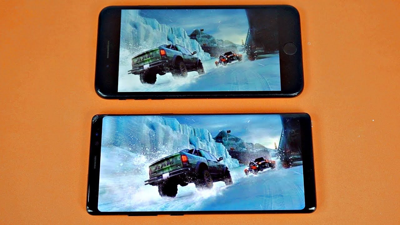 Samsung Galaxy Note 8 vs iPhone 7 Plus - Gaming Comparison! (4K)