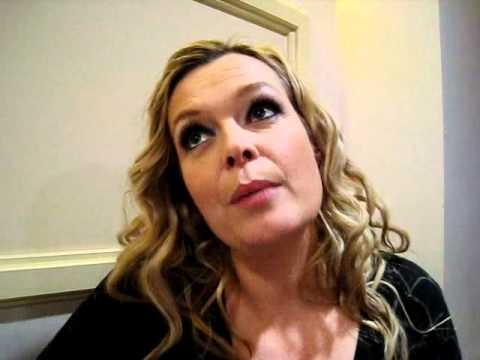 Eurovision 2011 - Dutch National Final - Interview with Esther Hart (NL 2003)