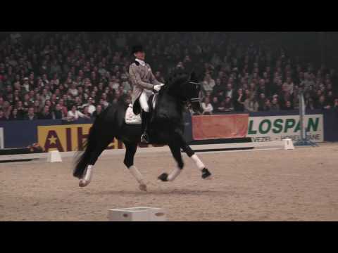 Totilas and Edward Gal - KWPN Hengstenkeuring 2010 Den Bosch HD 1080i