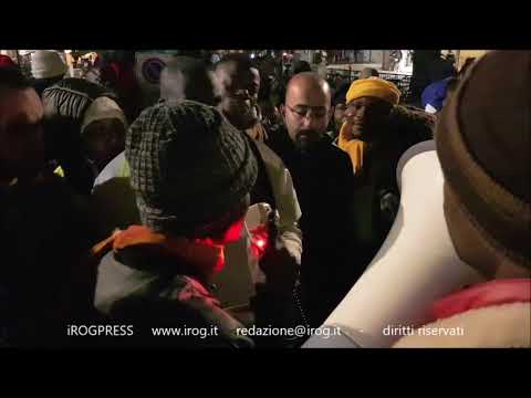 Manifestazione profughi Cona a Padova 21 11 2017