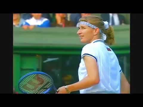 Marriage proposal from the fan to Steffi Graf in Wimbledon Funny Video