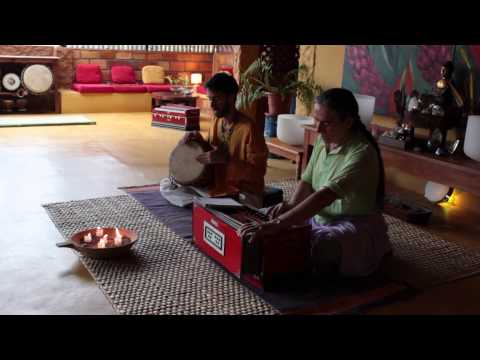 download lagu mp3 mp4 Huamanwasi Ashram, download lagu Huamanwasi Ashram gratis, unduh video klip Huamanwasi Ashram