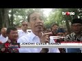 aksi presiden jokowi ikut cukur rambut massal di garut