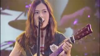 YUI 5th Tour 2011-2012 Cruising ~ HOW CRAZY YOUR LOVE