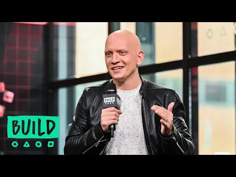 When Anthony Carrigan First Auditioned for "Barry," He Forgot He Was Reading A Script