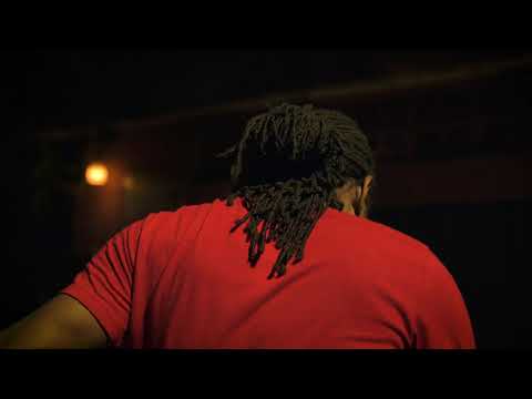 HOW MANY (vidéo officielle)