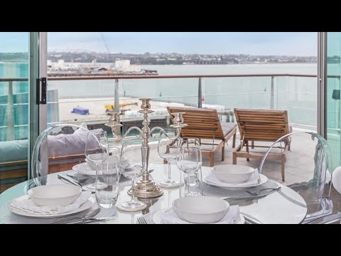 Princes Wharf 2BR Sub-Penthouse, Auckland, Nova Zelândia