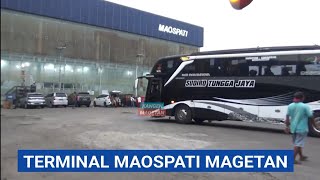 Download lagu Hitam Putih Bus Sudiro Tungga Jaya Terminal Maospati Magetan mp3