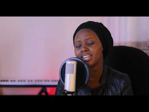 MORNING WORSHIP WITH PAPI CLEVER & DORCAS : EP32 _Kwizera Kristo _Twemezwa n'iki
