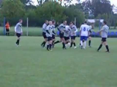 Korona Wejsce - Olimpia Chąśno: bramka Macieja Jędrachowicza