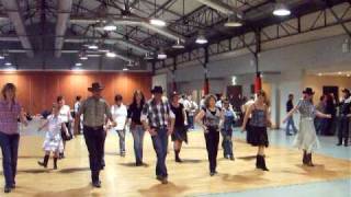 preview picture of video 'CAUSSADE (82) - Country Line Dance- S 29  Mai 2010 (V3)'