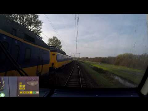 A train driver's view: Hoorn Kersenboogerd - Amsterdam Sloterdijk, SLT, 12-Nov-2016.