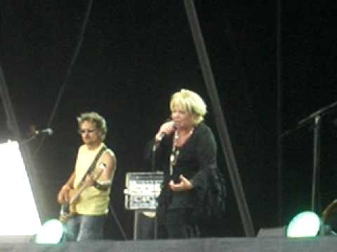 Věra Špinarová - Meteor lásky, Votvírák 2010, Milovice, 12.06.2010