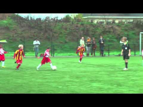 02-11-2013 DBS F9 vs WOENSELS BOYS F3