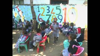 Geenie B - Never Walk Away