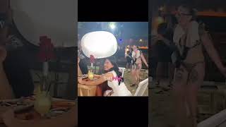 Download lagu Harry Vaughan dan Aqeela Calista Dinner Romantis Tangannya Nggak Mau Lepas mp3 Download lagu Harry Vaughan dan Aqeela Calista Dinner Romantis Tangannya Nggak Mau Lepas mp3