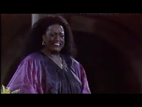Carmen: L'amour est un oiseau rebelle (Habanera) - Jessye Norman - Granada - 1990 (HD)
