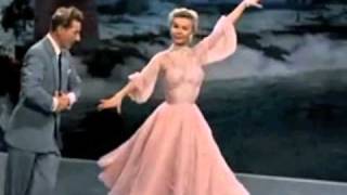 White Christmas Soundtrack (1954)- The Best Things (Happen While You're Dancing)