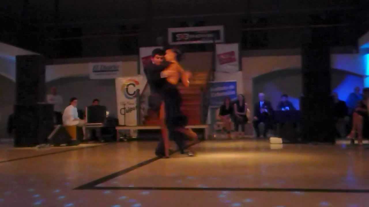 Zum - Max Van de Voorde & Solange Acosta