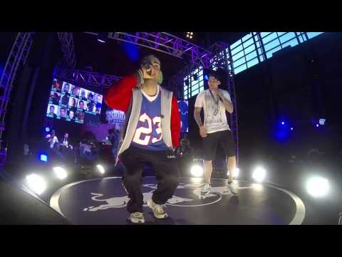 Invert vs Zurdo - Octavos - Bilbao - Red Bull Batalla de los Gallos 2014 (Oficial)