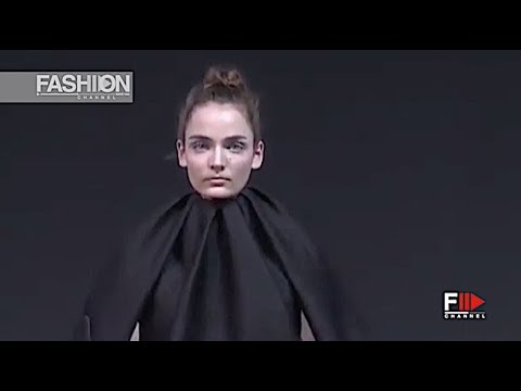 VIKTOR & ROLF Haute Couture Fall 2013 Paris - Fashion Channel