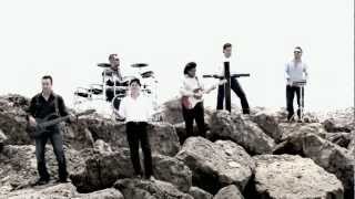 Si Tú Te Vas Lyrics English Translation