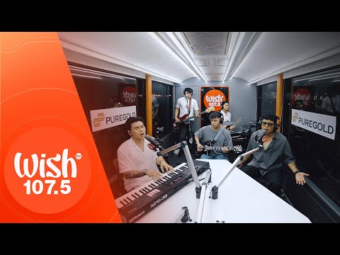 Magnus Haven performs "HILING" LIVE on Wish 107.5 Bus