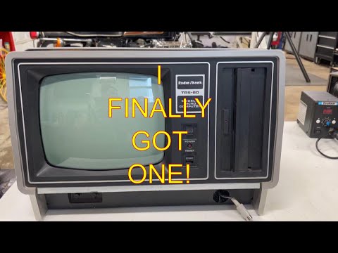 TRS-80 Model II- It Has Extras I Didn't Expect!