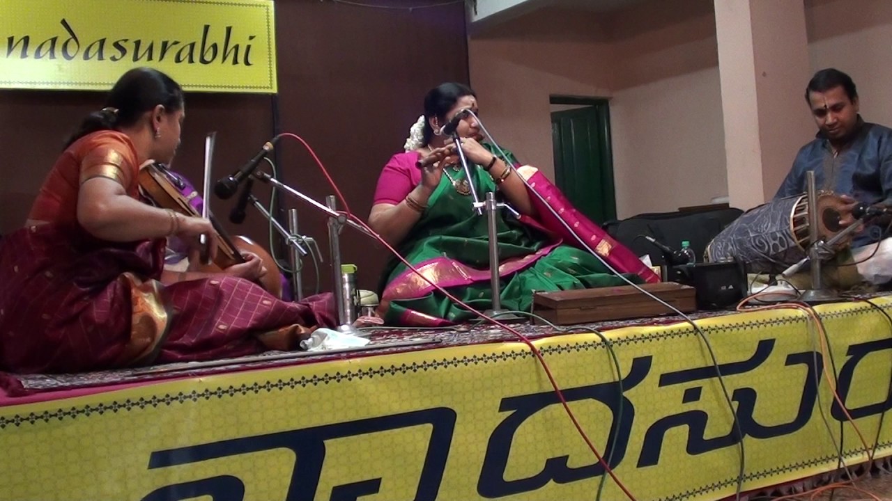Vanajakshi Kalyani Varnam Flute Sikkil Mala Chandrasekhar- Kalyani raga