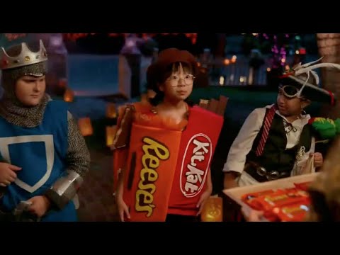 Reese's and Kitkat Commercial 2022 This Halloween, Choose Both Ad Review