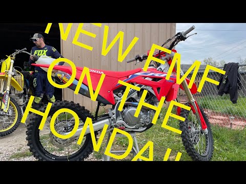 Titanium FMF exhaust system on the new CRF450r - yoshimura vs FMF at the end!