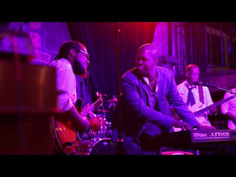 Kevin and the Blues Groovers LIVE at BB KINGS in NEW ORLEANS -The Thrill Is Gone  (Snippet)