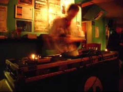 Cut La Vis - Think Back