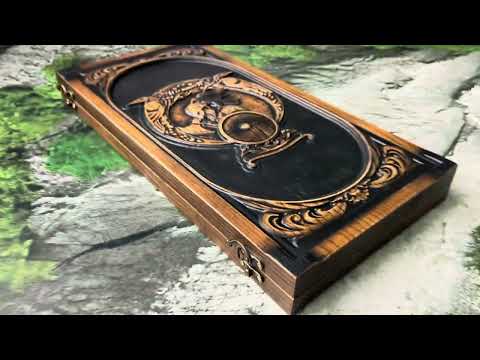 Нарды из дерева «Кельтский воин с вороном» мощный образ в резьбе - фото 1 - id-p2853118619