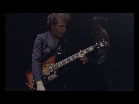 Yonatan Gat - Cue the Machines (Official Video)