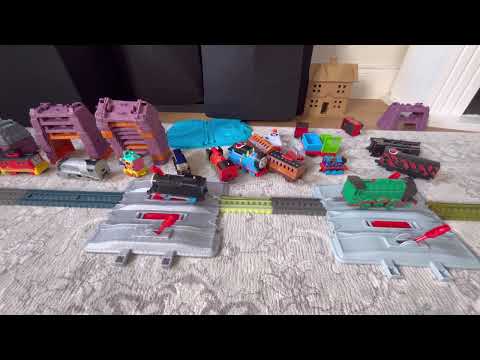 THOMAS and FRIENDS COMPETITION 🏁 tug of war trains