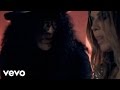 Slash - Beautiful Dangerous ft. Fergie 