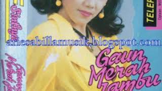 Download lagu Antara pacar dan istri (1994) album gaun merah jambu Ine Sinthya mp3 Download lagu Antara pacar dan istri (1994) album gaun merah jambu Ine Sinthya mp3