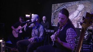 DIE APOKALYPTISCHEN REITER - Friede Sei Mit Dir (OFFICIAL LIVE)