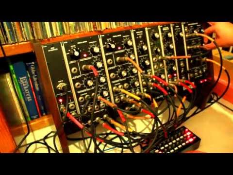 Synthesizers.com & Korg SQ-1 sequencer