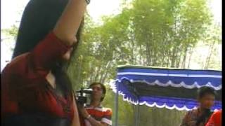 Download lagu anisa rahmah~dua kursi mp3