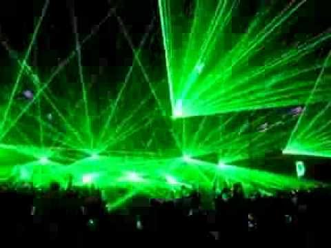Trance Energy 2009 - Armin van Buuren plays In & Out of Connection [HQ]