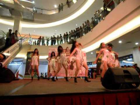 VENUZ - RUN DEVIL RUN,BLOW,FLASHBACK