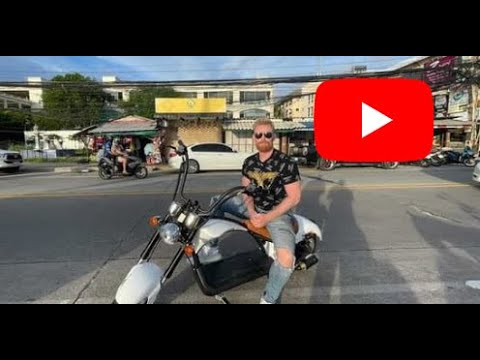 Test Driving the HDS-1 E-Motorbike on Jomtien Beach 🏍️ #Thailand