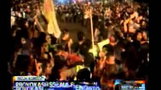 Download lagu Konser Slank di Probolinggo Diwarnai Kericuhan.flv mp3