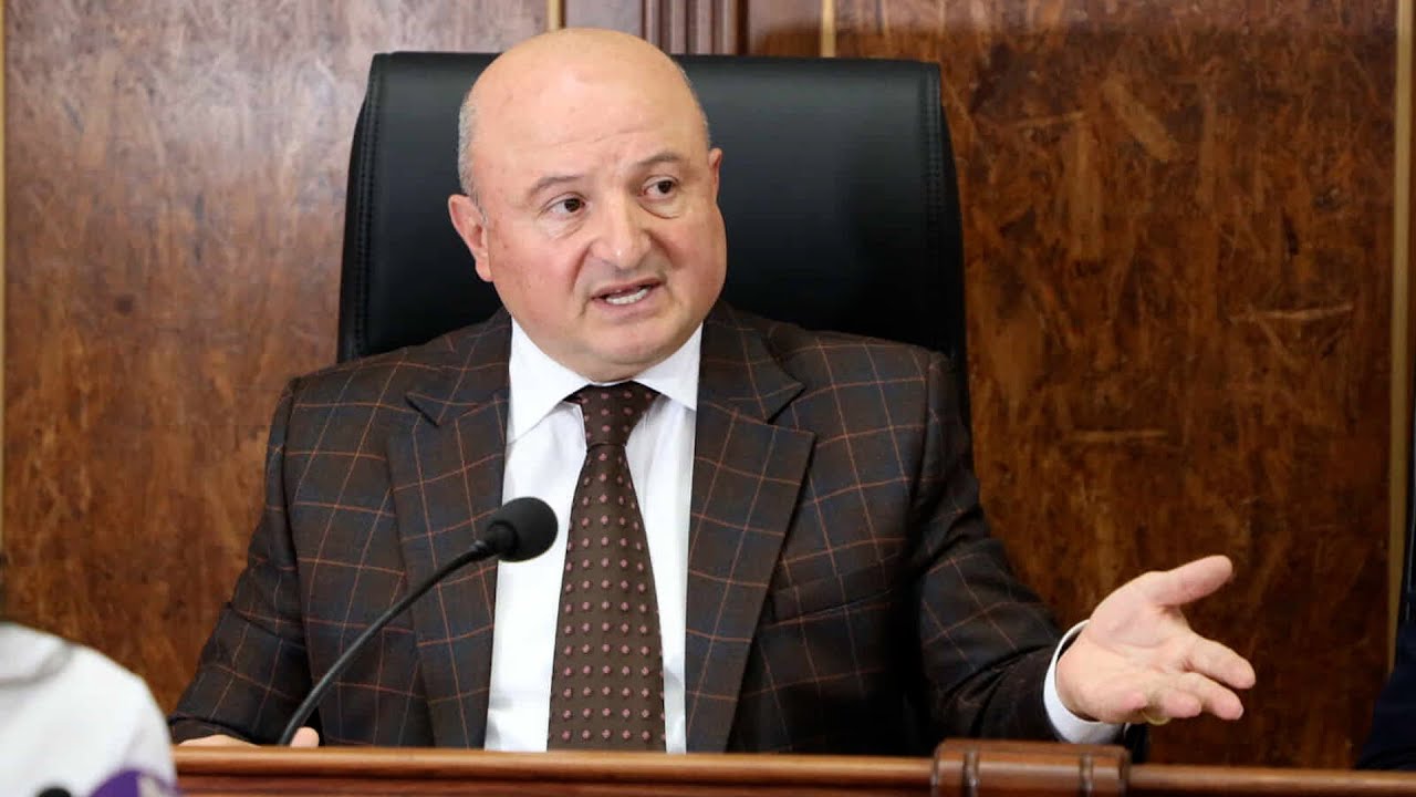 Եկեք քվեարկենք, վերջանա, գնանք, ուզում է Ղուկասյանը լինի, ուզում է ով. Ղուկասյանը քվեարկեց իր դեմ