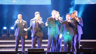 Straight No Chaser performs &quot;Nutcracker&quot;